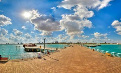 تور کیش پاییز ۱۴۰۴ چقدر هزینه دارد؟ راهنمای جامع قیمت‌ها/ بررسی هزینه تور کیش در پاییز | هتل، پرواز و تفریحات چقدر خرج دارد؟