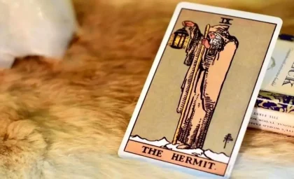 فال تاروت روزانه / نکات کلیدی و پیش‌بینی‌های ۱۳ آبان / کشف رازهای زندگی با تاروت