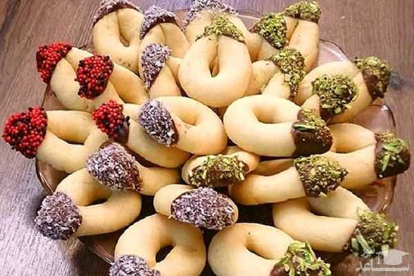 چرا بعد از خواب دلت برای شیرینی تنگ می‌شود؟ راز بیولوژیکی پشت اشتیاق شبانه! / خواب تمام شد، اما هوس شیرینی شروع شد! دانشمندان دلیل واقعی این تمایل عجیب را فاش کردند / از کمبود خواب تا هورمون گرسنگی: چرا بدن شما صبح‌ها فریاد «شیرینی!» می‌زند؟!