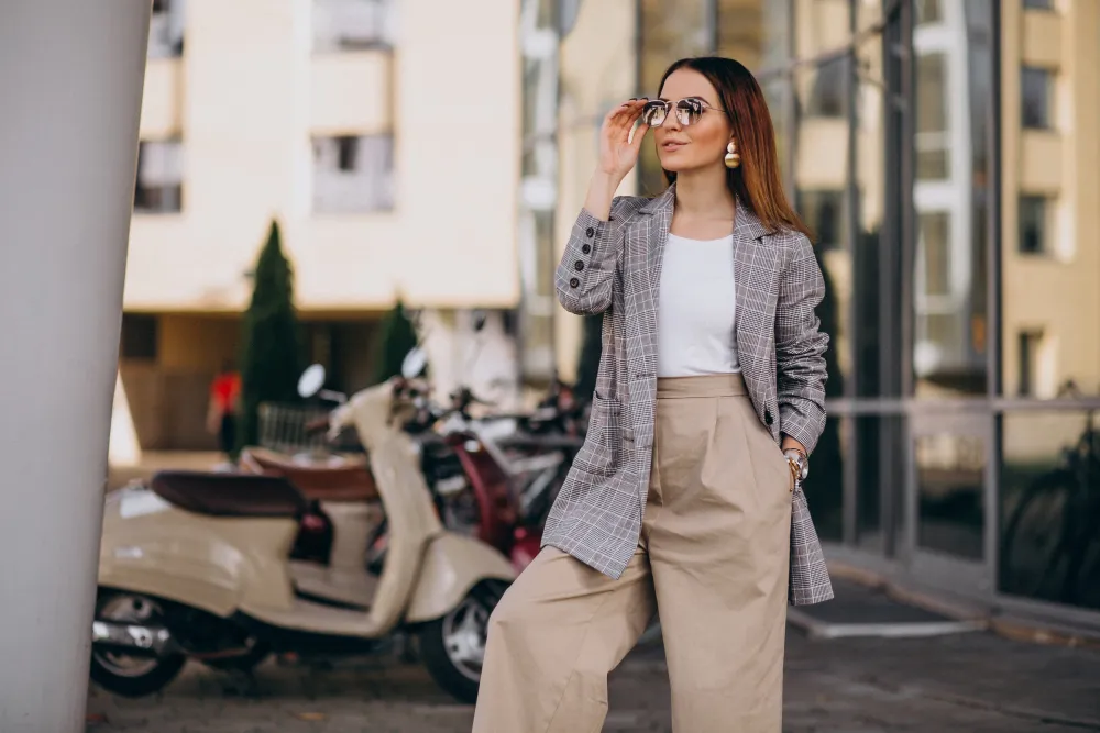 چگونه با انتخاب لباس زنانه، استایل شخصی خود را بسازیم؟