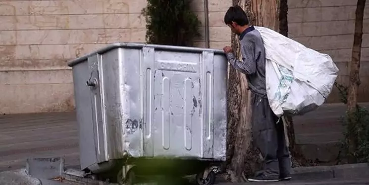 هشدار درباره افزایش زباله‌های پلاستیکی در کشور / تأکید بر استفاده از کیسه‌های پارچه‌ای و کاغذی به‌جای پلاستیک برای کاهش بحران زباله