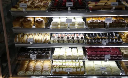 شوک یلدایی: قیمت‌های تازه شب چله/ شیرینی‌ها ۳۰ درصد جهش، میوه‌های سنتی رکورد زدند!