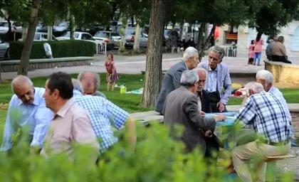 شروع واریز حقوق آذرماه بازنشستگان با هدیه ویژه ۱.۴۴ میلیون تومانی از ۲۰ آذر ۱۴۰۴ / زمان‌بندی دقیق پرداخت حقوق بازنشستگان کشوری، لشکری و تأمین اجتماعی به همراه شگفتانه مناسبتی​
