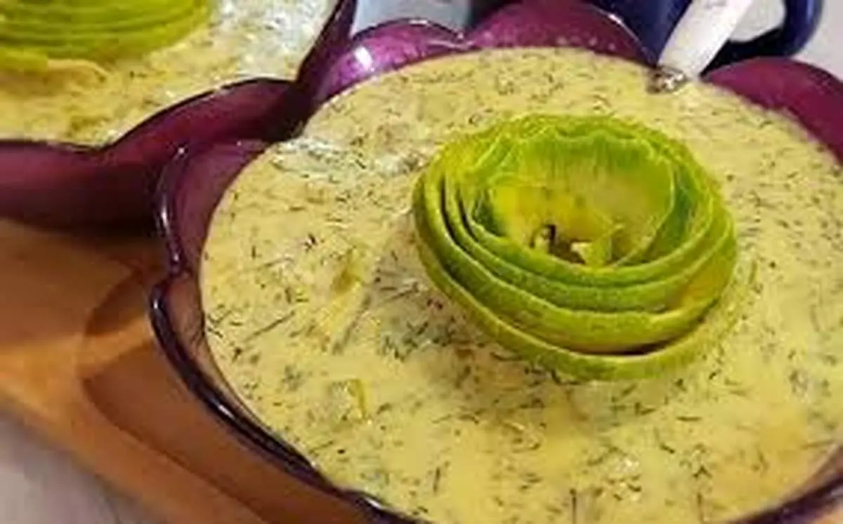 غذای خوشمزه و سالم! / طرز تهیه بورانی کدو سبز با ماست / فوت و فن‌های خانگی که نمی‌دانستید