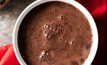 طرز تهیه هات چاکلت مکزیکی برای روزهای سرد پاییزی / نوشیدنی داغ و لذت‌بخش برای فصل پاییز / راز طعم واقعی هات چاکلت مکزیکی در خانه