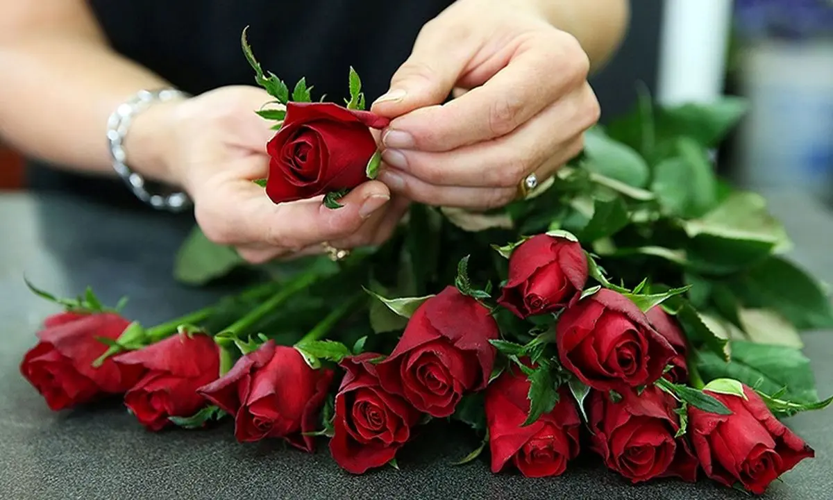 ایده‌های خلاقانه برای دسته گل عروس / جدیدترین مدل‌های دسته گل ۱۴۰۴ / طراحی دسته گل خاص و متفاوت / راهنمای انتخاب دسته گل عروس