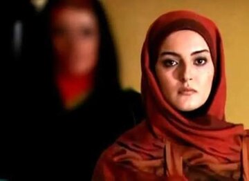 لحظه دیدنی بازیگر آوای باران در خیابان / عکس جنجالی که همه را شگفت‌زده کرد