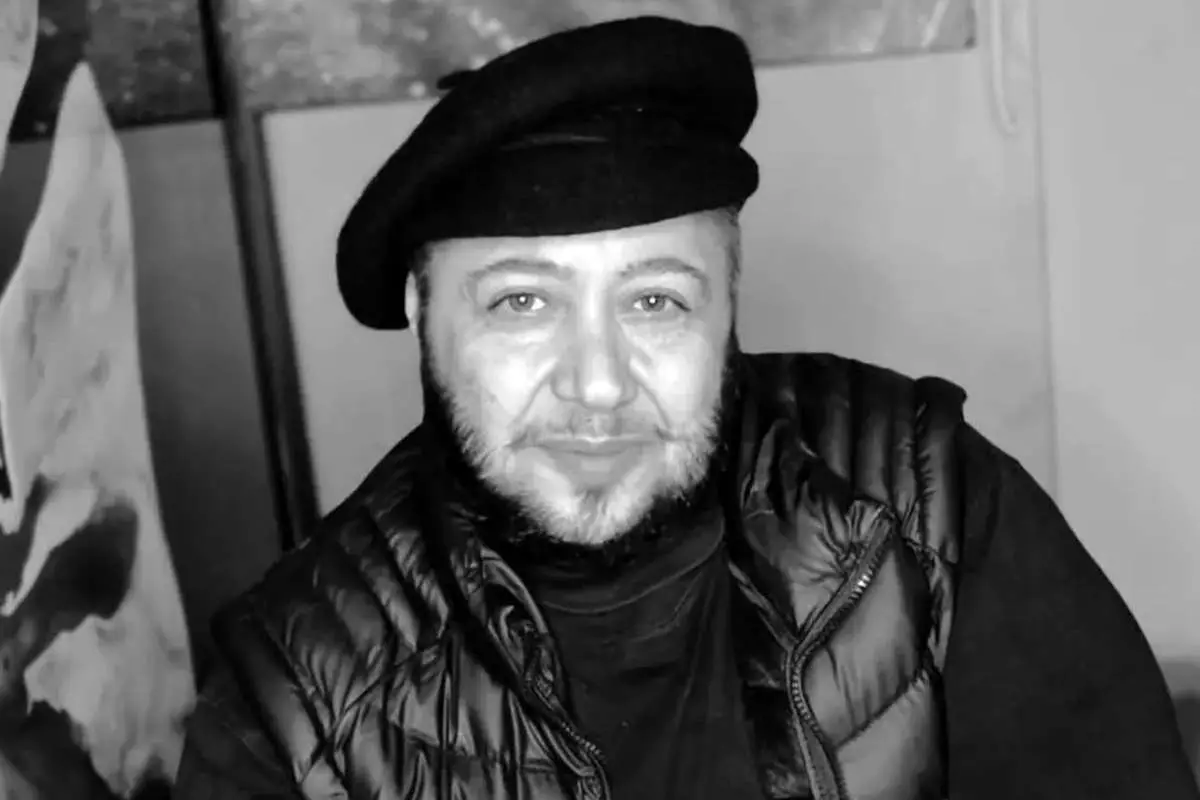 «مازیار لرستانی» در روزهای نخست تولد؛ سال ۱۳۴۵! / هشدار به هواداران موسیقی: این عکس، ریشه‌های یک اسطوره را فاش می‌کند — مازیار لرستانی، از گهواره تا تاریخ!