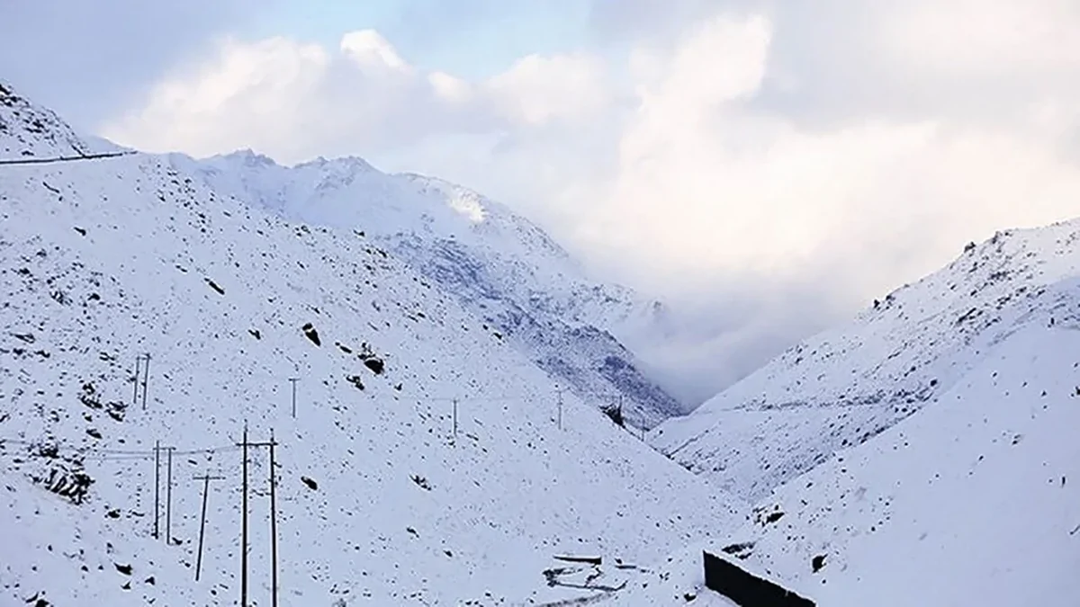 هشدار هواشناسی: بارش برف و باران در ۱۰ استان کشور / این محورها به دلیل بارش برف و باران مسدود شدند
