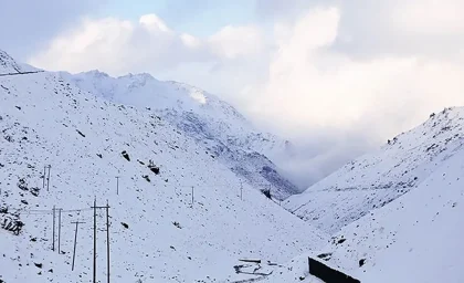 کوهستان‌های کشور در معرض کولاک و سرمازدگی / هشدار هواشناسی درباره برف و یخبندان شدید / راهکارهای مواجهه با شرایط خطرناک کوهستان