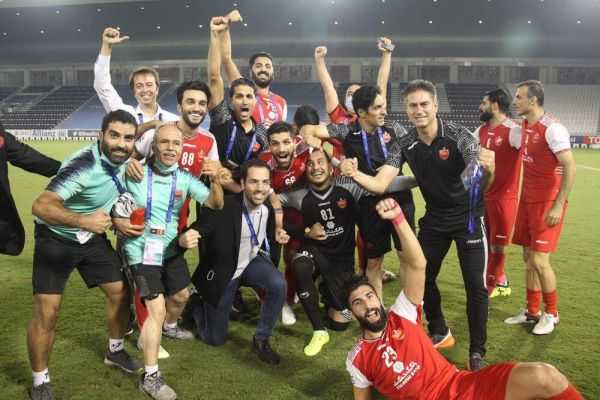 شوک به پرسپولیس پیش از بازی حساس؛ دو ستاره کلیدی دیدار با ذوب‌آهن را از دست دادند / ترکیب احتمالی پرسپولیس مقابل ذوب‌آهن لو رفت؛ غیبت دو مهره تأثیرگذار قطعی شد