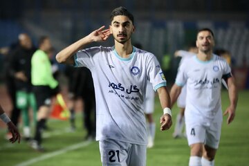 استقلال حسرت پدیده سابق خود را می‌خورد: ستاره جدید لیگ برتر از آکادمی آبی‌ ها / پوریا شهرآبادی، غنیمت گمشده استقلالی‌ ها: درخشش خیره‌ کننده در خدمت تارتار