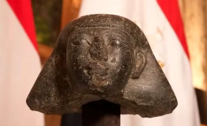 مجسمه باستانی دزدیده شده از مصر پیدا شد / کشف مجسمه تاریخی مصر پس از سرقت + جزئیات بازگشت به موزه / واکنش مقامات مصری به کشف اثر باستانی ارزشمند