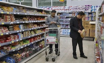 افشای تخلف تازه در کالابرگ الکترونیکی؛ چه کسانی پشت ماجرا هستند؟ / بنزین تخلفات جدید در کالابرگ؛ جزئیات رسوایی در سامانه حمایت معیشتی / واکنش مسئولان به اتهامات بزرگ‌ علیه کالابرگ الکترونیکی
