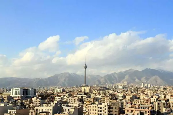 کیفیت هوای تهران امروز در وضعیت قابل قبول قرار گرفت؛ شاخص آلودگی در محدوده زرد / هوای پایتخت برای عموم شهروندان قابل قبول اعلام شد؛ آخرین وضعیت شاخص آلودگی هوا