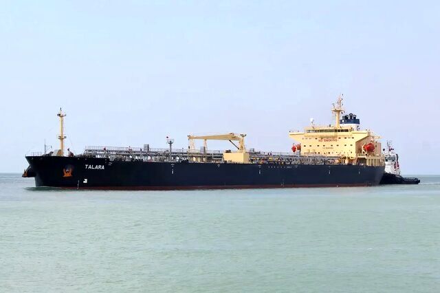 انتقال مشکوک نفت ۱۳۰ میلیون دلاری: توقیف دو نفتکش در مالزی / توقیف دو نفتکش در مالزی: پشت پرده انتقال نفت ۱۳۰ میلیون دلاری