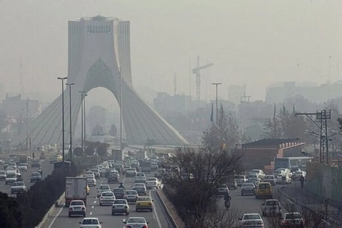 وضعیت آلودگی هوای تهران در ۲۰ بهمن اعلام شد: کیفیت هوا در وضعیت ناسالم / شاخص آلودگی هوای پایتخت بالا رفت و گروه‌های حساس در معرض خطر قرار گرفتند