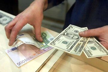 افزایش تاریخی قیمت دلار آزاد امروز دوشنبه ۲۰ بهمن ۱۴۰۴