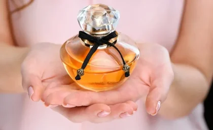 معرفی 5 تا از پر فروش ترین عطر های زنانه