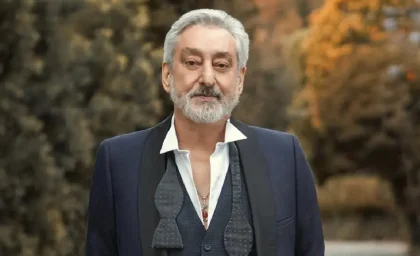 پیام متفاوت عسل حامدی برای پدرش در روز جهانی پدر | دختر ابی با انتشار تصویری قدیمی از دوران کودکی خود در کنار خواهرانش، برای پدرش پیامی عاطفی فرستاد + عکس
