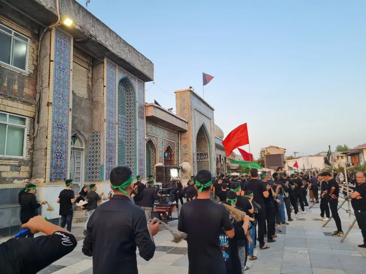اثر تازه حسن روح‌الامین از حضرت ام‌البنین (س) منتشر شد / نقاشی عاشورایی این هنرمند تحسین کاربران را برانگیخت