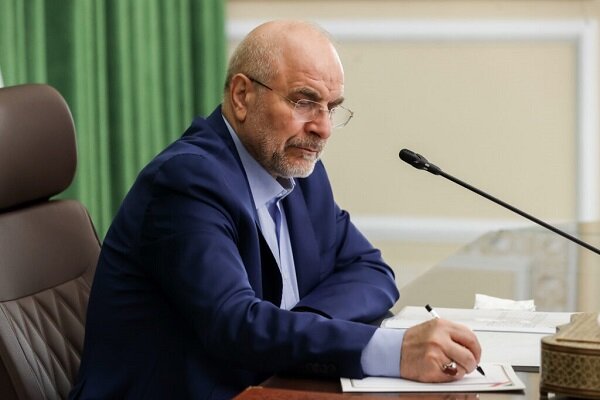 قالیباف و ترامپ دوباره در صدر اخبار / پیام انگلیسی جنجالی پیام انگلیسی رئیس مجلس در واکنش به ترامپ / ماجرا چه بود؟