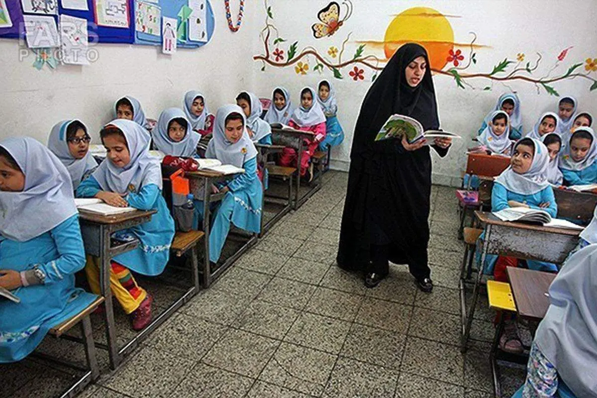 خبر مهم برای فرهنگیان؛ آخرین وضعیت احکام جدید، حقوق و رتبه بندی معلمان اعلام شد