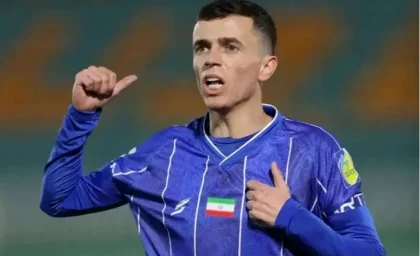 بحران نقل و انتقالات استقلال با جدایی یاسر آسانی | بند فسخ جنجالی و شرایط جنگی کار را برای آبی‌ها سخت کرد / ستاره آلبانیایی با پیشنهادات اسپانیا و پرتغال، راهی اروپا می‌شود؟ + جزئیات