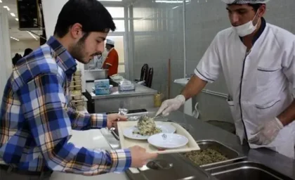 یارانه غذای دانشجویان از ترم آینده چگونه پرداخت می‌شود؟ / جزئیات تصمیم جدید خبر خوش برای دانشجویان؛ شیوه پرداخت یارانه غذا از ترم آینده اعلام شد