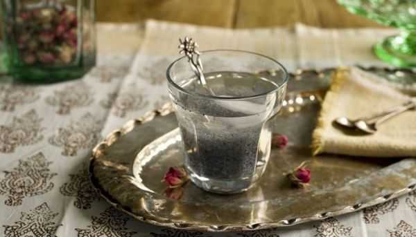 فوری؛ طرز تهیه شربت گل محمدی خانگی خوش‌رنگ و معطر / آموزش کامل یک نوشیدنی سنتی و پرخاصیت تابستانی / راز طعم و عطر بی‌نظیر در خانه