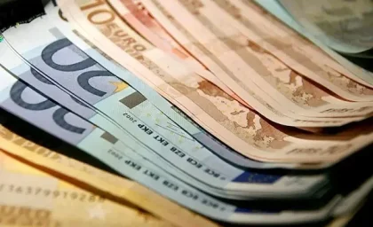 بازار ارز ۲۷ خرداد ۱۴۰۵ | قیمت یورو امروز در بازار آزاد ۱۷۸,۲۰۰ تومان ثابت ماند / نرخ حواله‌ای یورو ۱۷۱,۲۲۰ تومان اعلام شد + جدول تغییرات قیمت