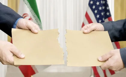 اخبار فوری سیاسی ایران | ۱۸۰ نماینده مجلس خواستار به آتش کشیدن تفاهم‌نامه با آمریکا شدند؛ پرچم‌های سرخ در صحن علنی به نشانه انتقام / انفجار در مجلس؛ نمایندگان تندرو با تصویب طرح استراتژیک تنگه هرمز، تفاهم‌نامه اسلام‌آباد را یکطرفه لغو کردند