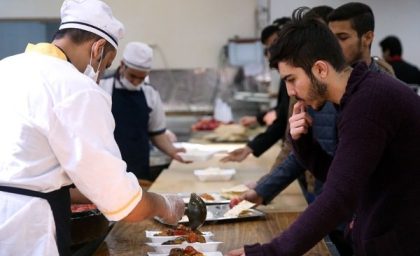 سهم دانشجویان از نرخ غذای دانشجویی مشخص شد؛ جزئیات هزینه جدید و کارت ۶ میلیون تومانی اعلام شد / خبر مهم برای دانشجویان؛ سهم پرداخت غذای دانشجویی تعیین شد، ارائه کارت ۶ میلیون تومانی در راه است / کارت ۶ میلیون تومانی برای دانشجویان؛ سهم پرداخت غذای دانشجویی و جزئیات حمایت جدید اعلام شد