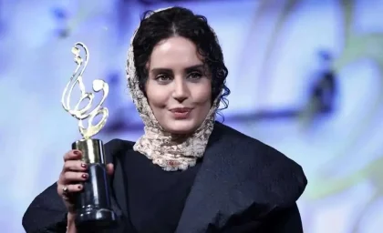 احضار دوباره الناز شاکردوست به دادگاه؛ واکنش اینستاگرامی بازیگر + عکس / احضار دوباره الناز شاکردوست؛ اتهام جدید چیست؟ / باورتان نمی‌شود: احضار دوباره الناز شاکردوست پس از ادعای جنجالی / احضار دوباره الناز شاکردوست؛ دادگاه انقلاب دوباره او را احضار کرد + عکس
