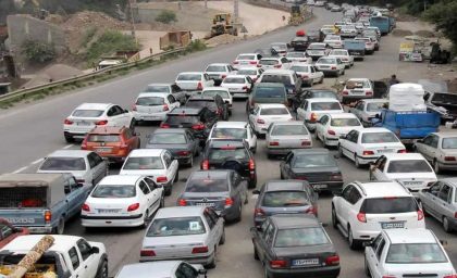 محدودیت های ترافیکی در جاده های پرتردد کشور اجرا می شود / جاده ها در آستانه تعطیلات زیر ذره بین پلیس؛ محدودیت های جدید تردد از امروز آغاز شد و برخی مسیرها یک طرفه می شوند / خبر مهم برای مسافران تعطیلات