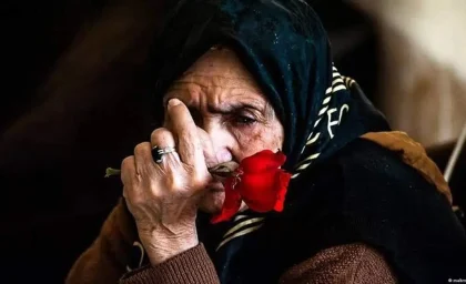 سلامت زنان و پیشگیری از آلزایمر | این دسته از زنان بیشتر در معرض آلزایمر هستند: یائسگی زودهنگام و سابقه افسردگی ریسک را دوچندان می‌کند / هشدار پزشکان: ۷ عامل خطر در زنان تأثیر بیشتری دارد؛ از فشار خون تا کم‌تحرکی + جدول عوامل زنانه