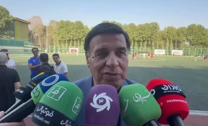 توصیه مهم پرویز مظلومی به کادر فنی و مدیران استقلال؛ دقت، کلید موفقیت آبی‌ها / پرویز مظلومی خطاب به نیمکت و مدیریت استقلال؛ با دقت و تصمیم‌های درست می‌توان به موفقیت رسید