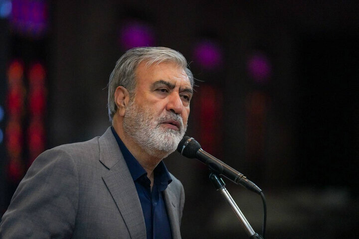 عزیزی: ایثار و شهادت خلبان کاظمی افتخاری ماندگار برای ایران است / واکنش عزیزی به شهادت خلبان کاظمی؛ برگ زرین دیگری در تاریخ پرافتخار ایران ثبت شد