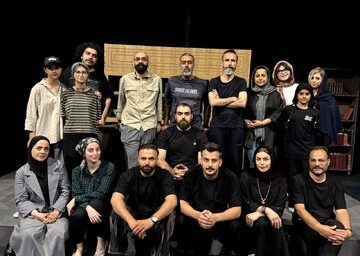 اخبار تئاتر و هنرهای نمایشی | اسامی بازیگران نمایش «دستان او» اعلام شد؛ ۱۰ چهره مطرح در کنار منوچهر هادی / عباس علیرضا و حامد اسماعیلی تا رها ربانی؛ ترکیب بازیگران این اثر روانشناختی را ببینید + جزئیات اجرا
