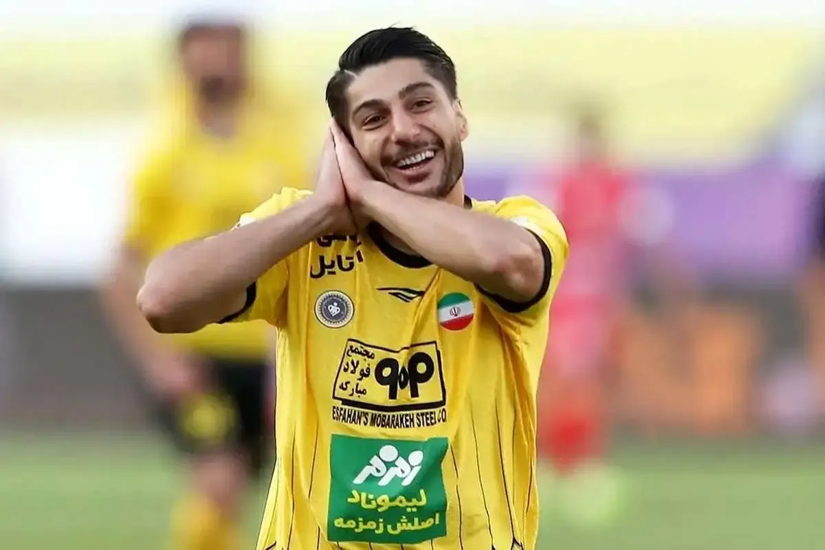 محمدمهدی محبی یک قدم تا پرسپولیس؛ ستاره سابق سپاهان و شاگرد تارتار در آستانه پیوستن به سرخ‌پوشان
