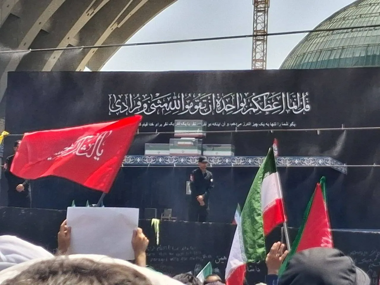 اعضای خانواده رهبر که شهید شدند