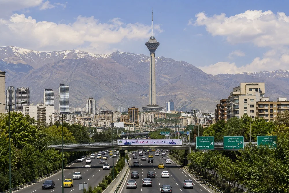 تهران در مدار ۴۰ درجه؛ ماندگاری توده هوای گرم تا هفته آینده