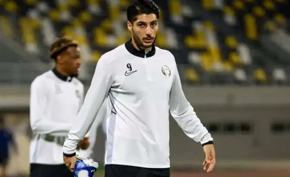 خرید جدید پرسپولیس از امارات در راه است؛ توافق نهایی انجام شد، رونمایی نزدیک است / پرسپولیس با ستاره شاغل در امارات به توافق رسید؛ خرید جدید سرخ‌ها به‌زودی معرفی می‌شود / بمب نقل‌وانتقالاتی پرسپولیس؛ توافق با بازیکن شاغل در امارات نهایی شد، انتقال در آستانه رسمی شدن