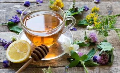 با این دمنوش‌های گیاهی خستگی را از تن بیرون کنید؛ از بابونه تا سنبل‌الطیب + طرز تهیه
