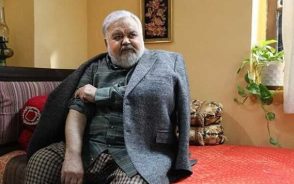 افشاگری اکبر عبدی از یک تجربه پرخطر؛ ماجرای فیلمی که جان این بازیگر نامدار را به خطر انداخت / راز ناگفته اکبر عبدی از سینمای دهه ۶۰؛ فیلمی که باعث شد از ترس جانش لحظه‌ای آرامش نداشته باشد + جزئیات