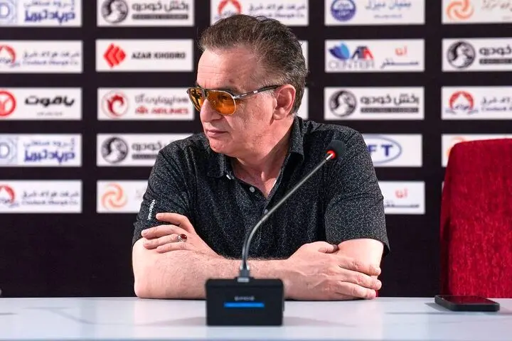 زنوزی: رهبر شهید به آرزوی خودشان رسیدند
