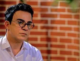 دل‌نوشته دردناک عمو پورنگ برای مادرش؛ وداع سوزناک بالای قبر و بی‌قراری‌هایی که اشک حاضران را جاری کرد