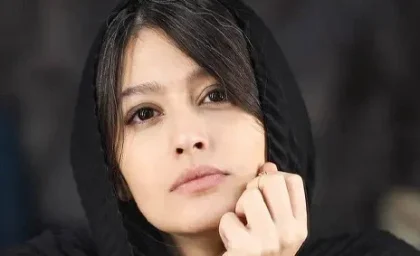 استوری احساسی پردیس احمدیه برای رهبر شهید انقلاب خبرساز شد/ واکنش متفاوت پردیس احمدیه به رهبر شهید انقلاب در اینستاگرام
