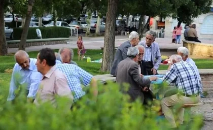 هشدار به بازنشستگان کشوری / مهلت بیمه تکمیلی رو به پایان است؛ فقط تا ۳۱ مرداد برای ثبت درخواست فرصت دارید / این خبر را از دست ندهید