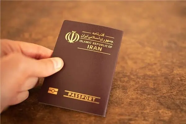 خبر مهم مجلس درباره گذرنامه؛ اعتبار گذرنامه‌ها ۱۰ ساله می‌شود / افراد بالای ۱۵ سال دیگر هر ۵ سال نیاز به تمدید ندارند؟ + جزئیات